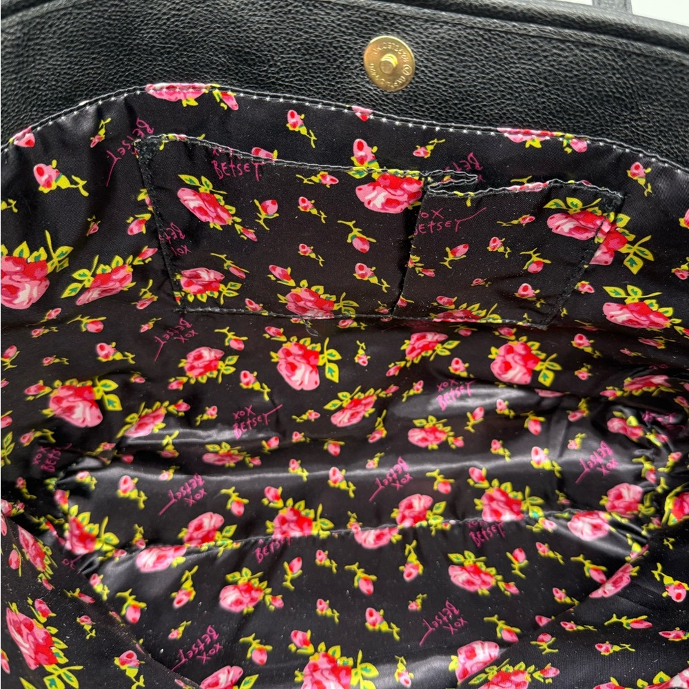 Large Betsey Johnson studded bag - Picture 6 of 9